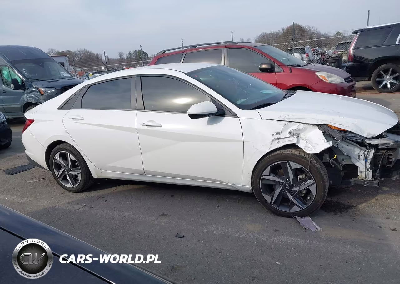2023 Hyundai Elantra Sel VIN:5NPLS4AG6PH119694 - 13