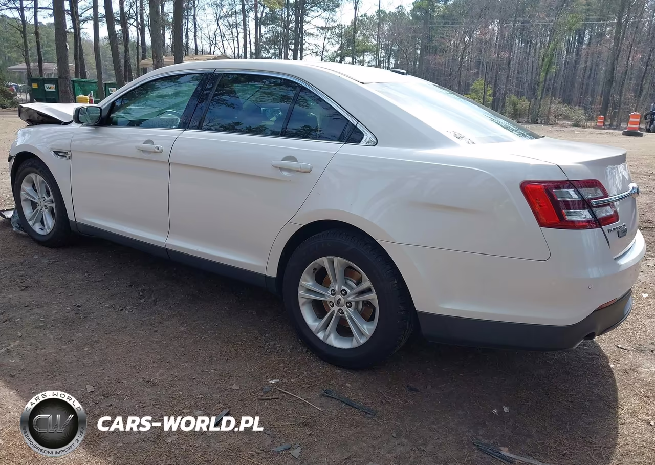 2019 Ford Taurus Sel VIN:1FAHP2E88KG105507 - 3