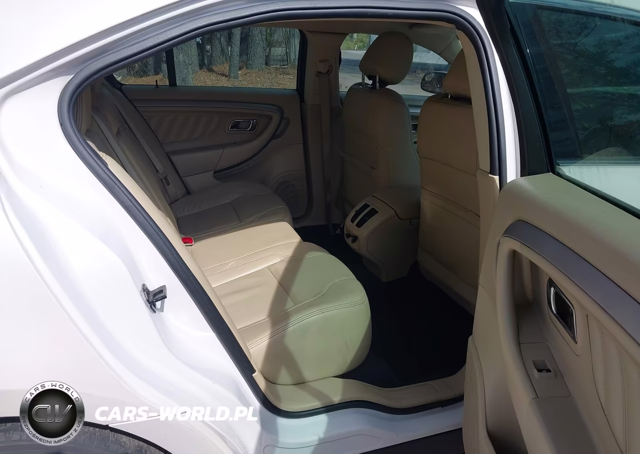 2019 Ford Taurus Sel VIN:1FAHP2E88KG105507 - 8