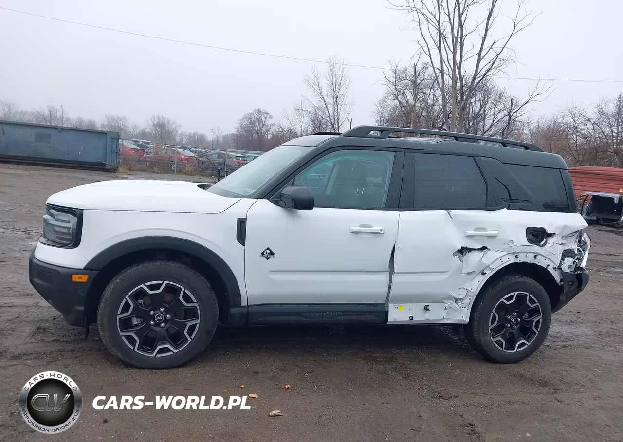 2025 Ford Bronco Sport Outer Banks VIN:3FMCR9CN3SRE93783 - 14