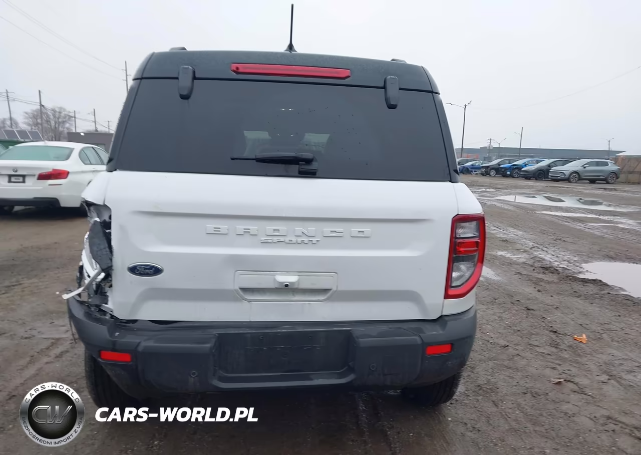 2025 Ford Bronco Sport Outer Banks VIN:3FMCR9CN3SRE93783 - 16