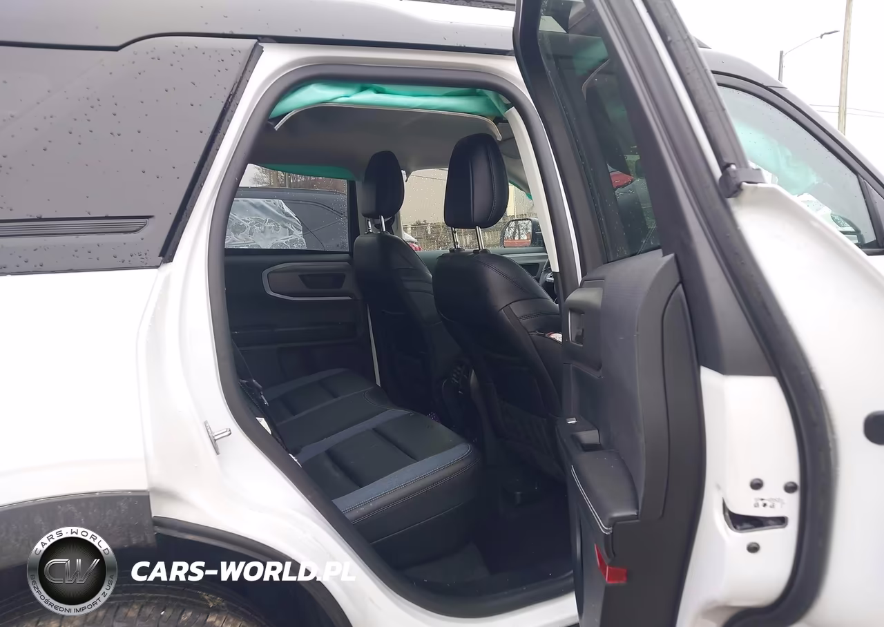 2025 Ford Bronco Sport Outer Banks VIN:3FMCR9CN3SRE93783 - 8