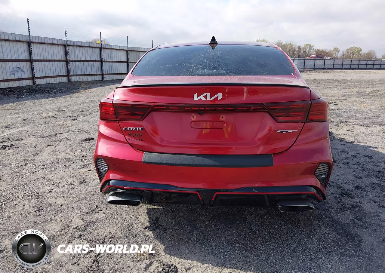 2022 Kia Forte Gt VIN:3KPF44AC4NE424715 - 17
