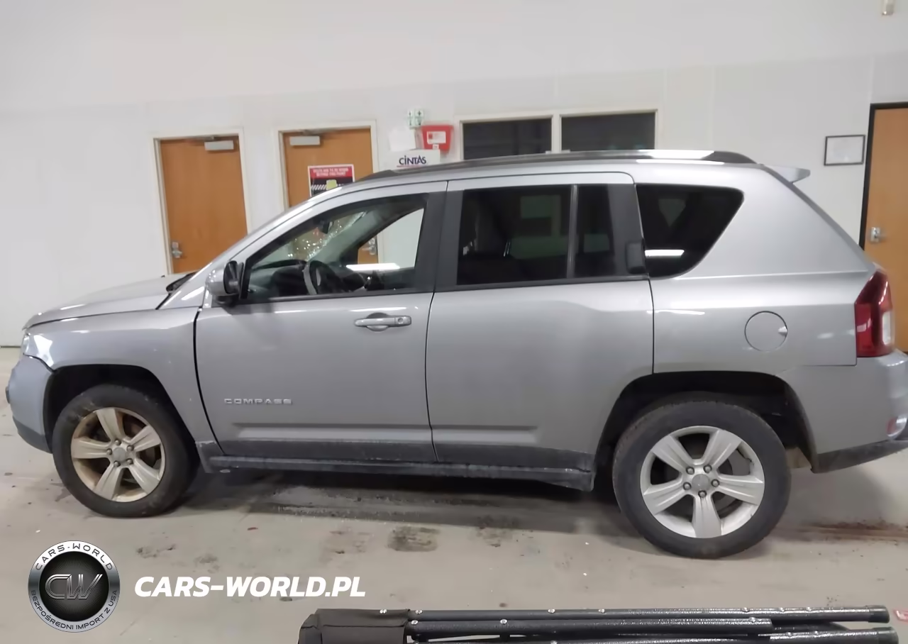 2015 Jeep Compass High Altitude Edition VIN:1C4NJCEA9FD367406 - 14