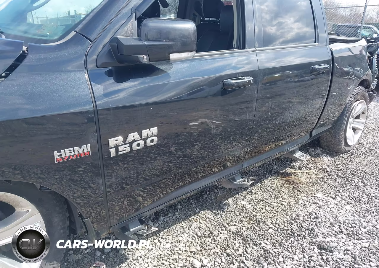 2016 Ram 1500 Sport VIN:1C6RR7UTXGS214767 - 17