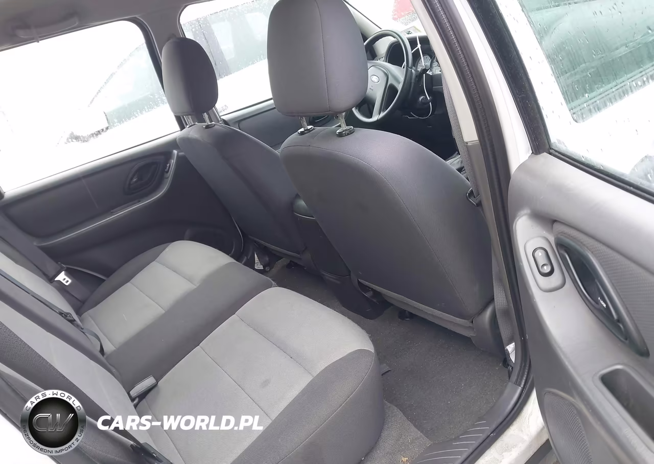 2007 Ford Escape Xls-Xls Manual VIN:1FMYU92ZX7KB25055 - 8