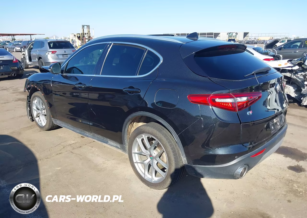 2018 Alfa Romeo Stelvio Ti Awd VIN:ZASFAKBN4J7B94818 - 3