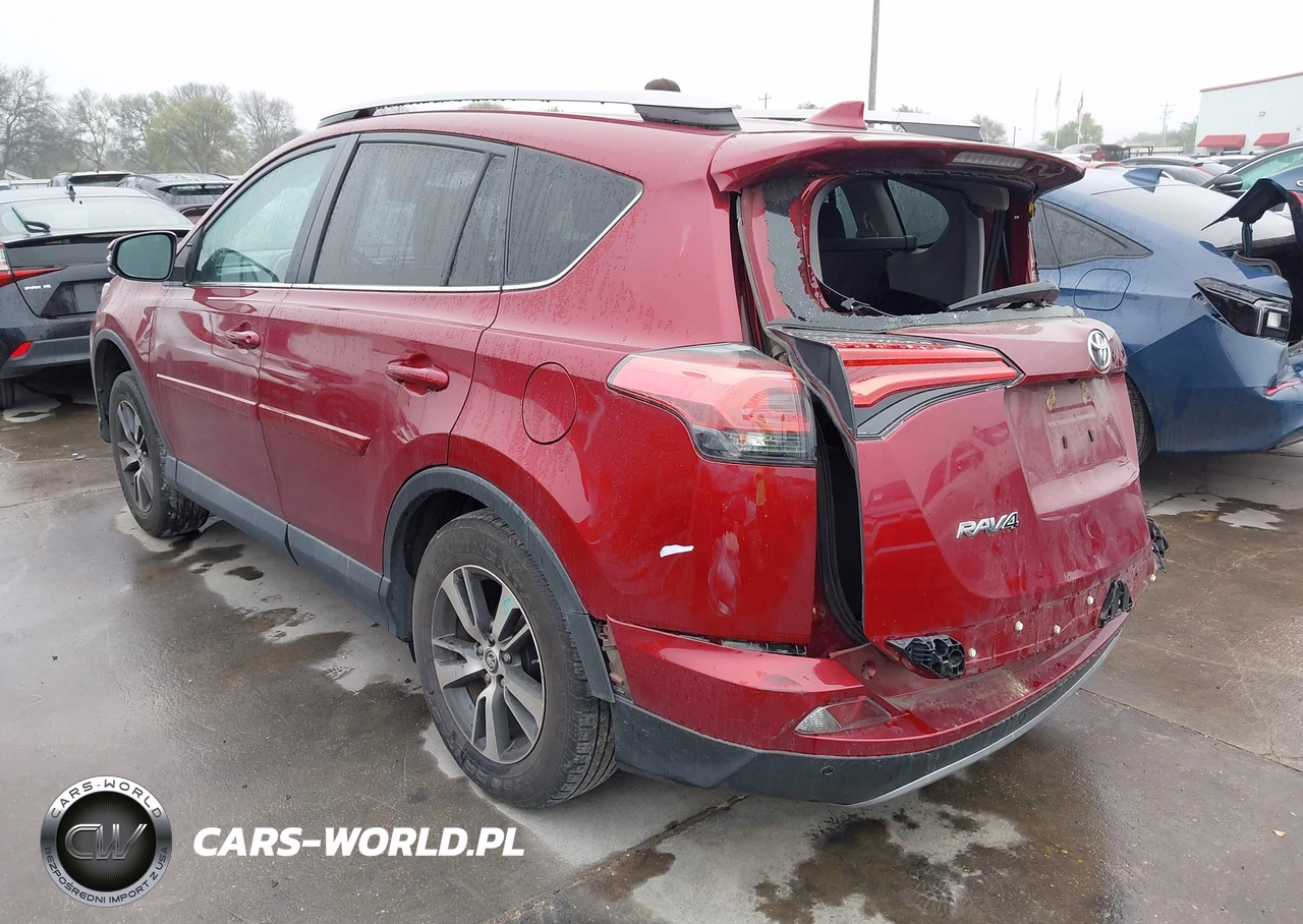 2018 Toyota Rav4 Xle VIN:2T3WFREV7JW458004 - 3