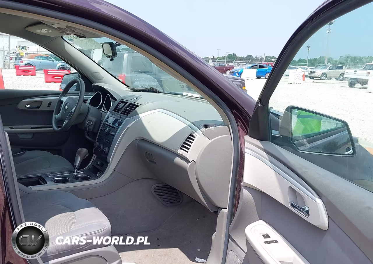 2009 Chevrolet Traverse Ls VIN:1GNER13D99S175159 - 5