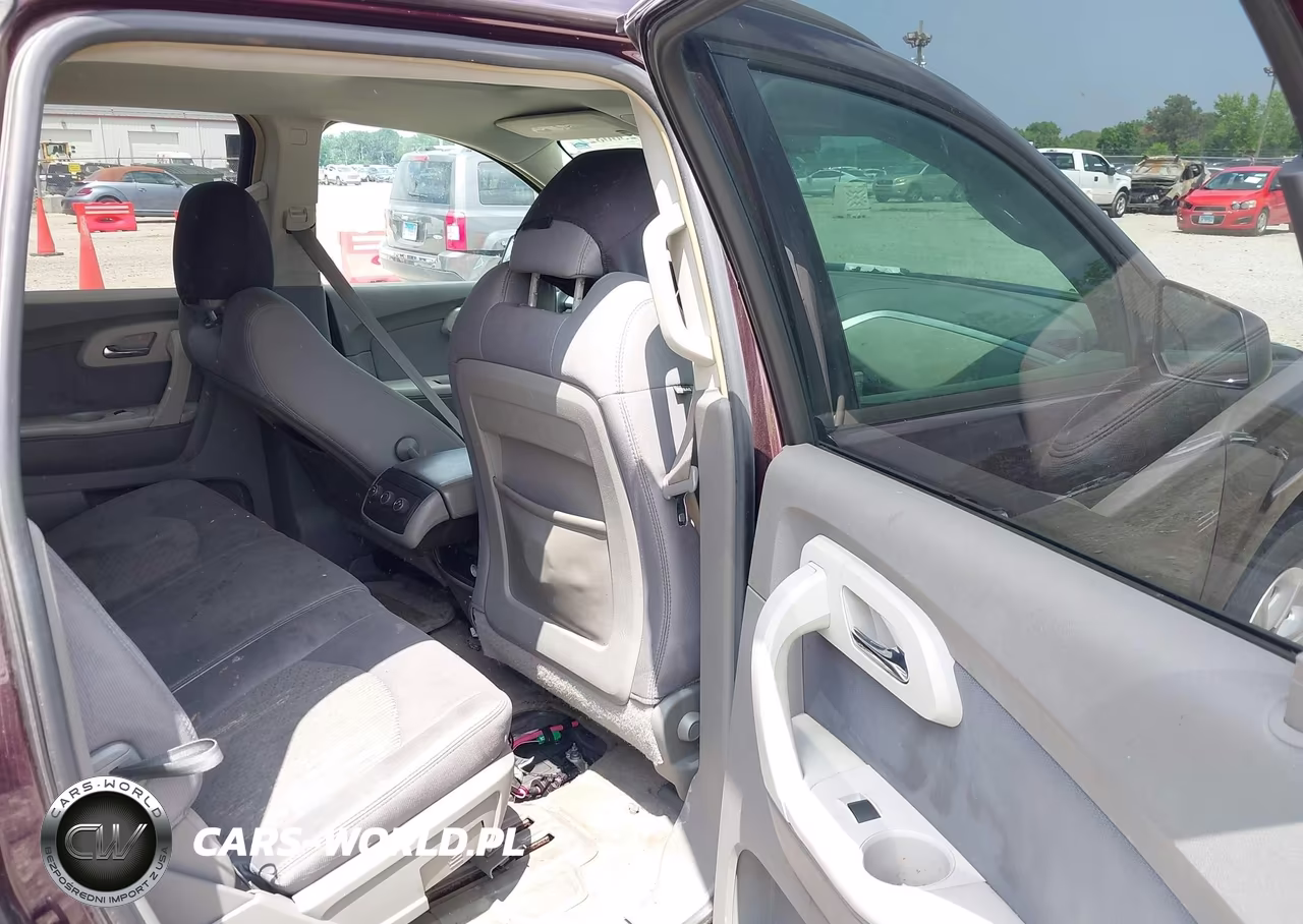 2009 Chevrolet Traverse Ls VIN:1GNER13D99S175159 - 8