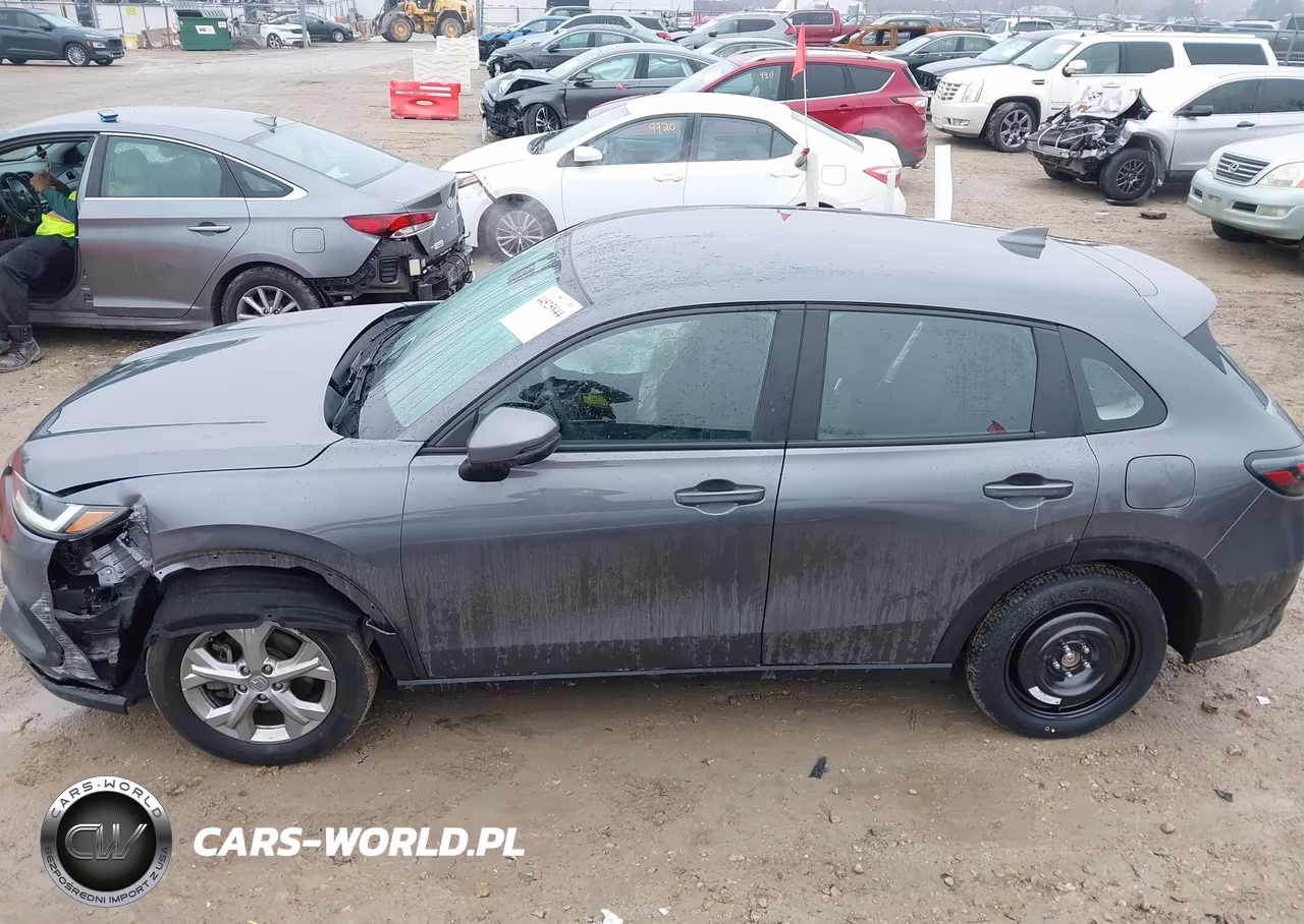 2025 Honda Hr-V Awd Lx VIN:3CZRZ2H38SM770884 - 15