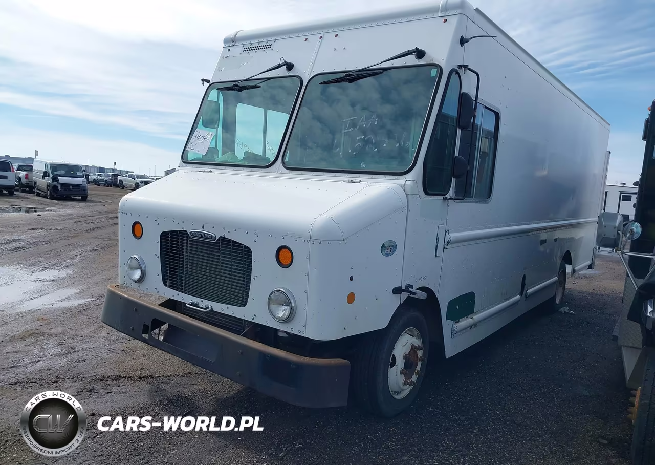2010 Freightliner Chassis M Line Walk-In Van VIN:4UZAAPDU1ACAS1994 - 2