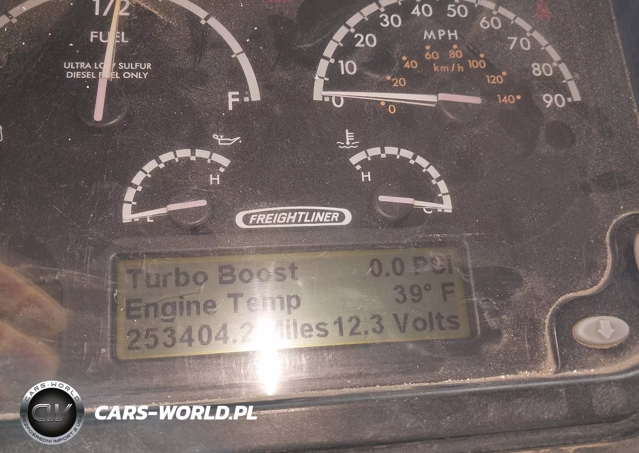 2010 Freightliner Chassis M Line Walk-In Van VIN:4UZAAPDU1ACAS1994 - 5