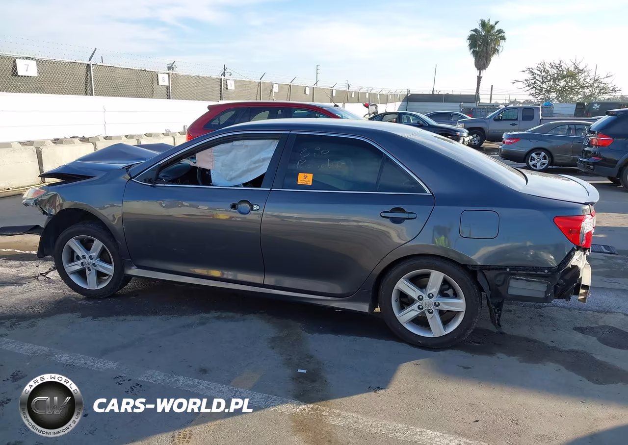 2012 Toyota Camry Se VIN:4T1BF1FK6CU045913 - 13
