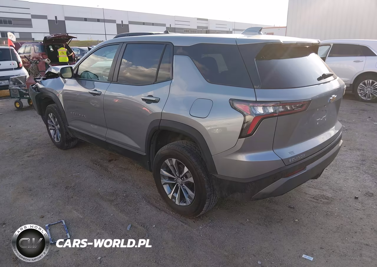 2025 Chevrolet Equinox Fwd Lt VIN:3GNAXHEG9SL213188 - 3