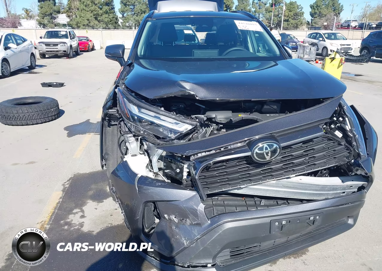 2024 Toyota Rav4 Xle VIN:2T3W1RFV3RC273913 - 16