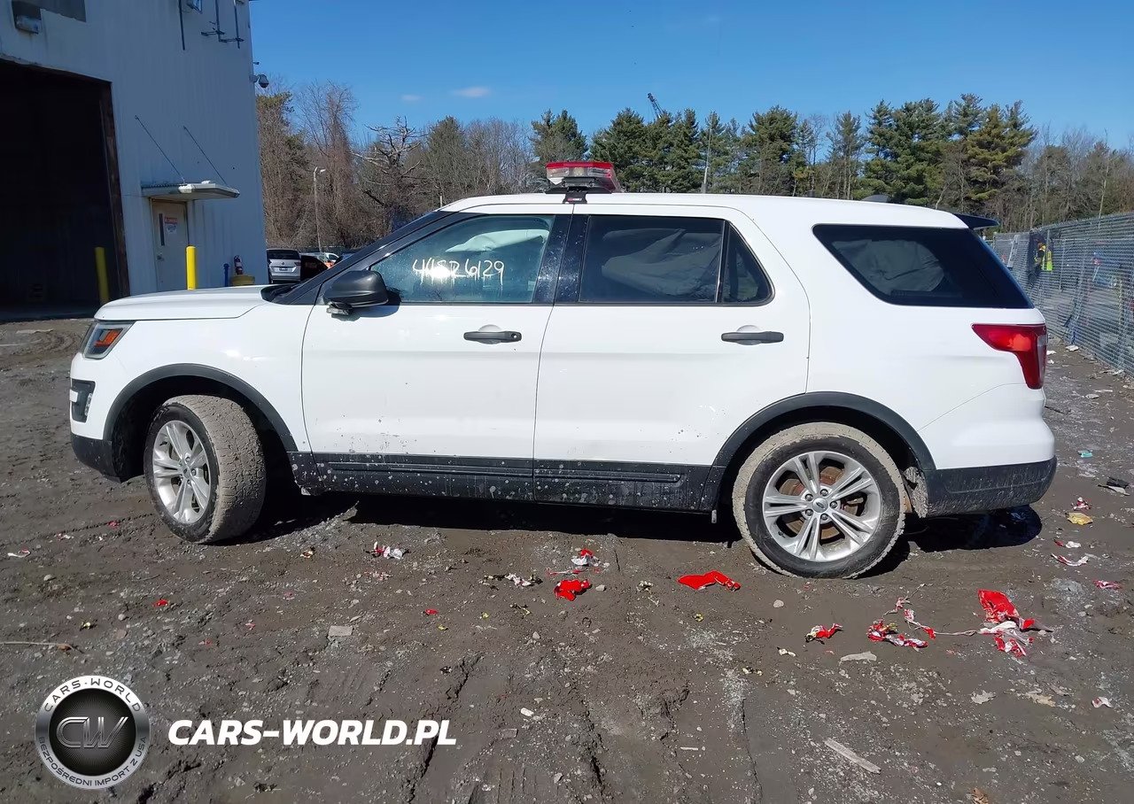 2018 Ford Police Interceptor Utility VIN:1FM5K8AR9JGA15810 - 14