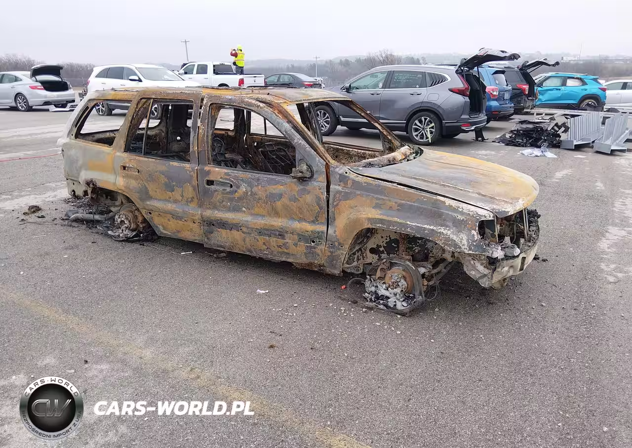 2000 Jeep Grand Cherokee Laredo