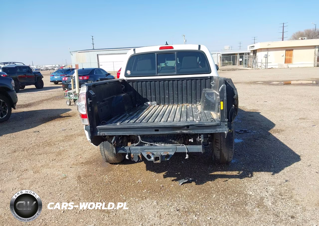 2014 Toyota Tacoma Base V6 VIN:5TFLU4EN6EX100633 - 6
