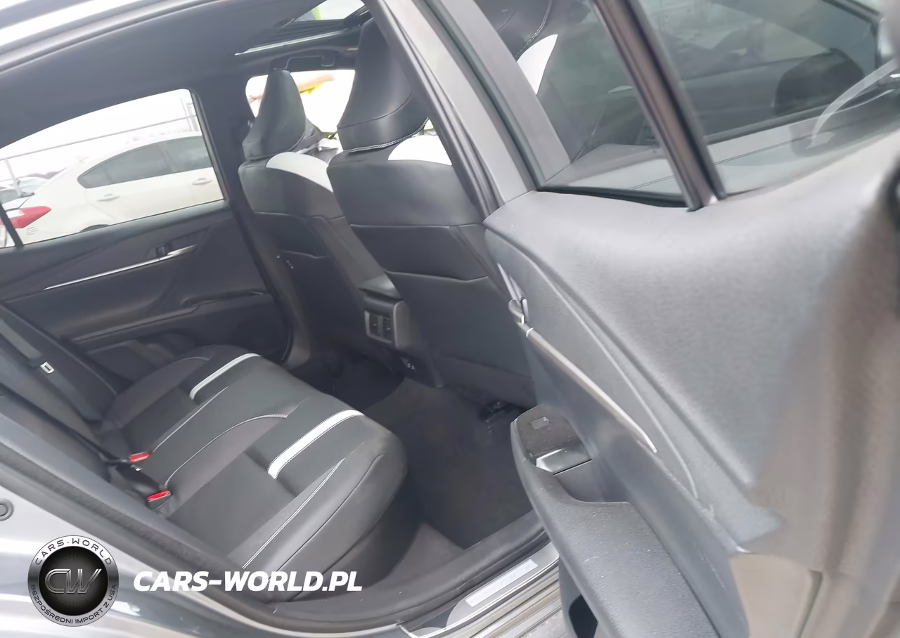 2026 Toyota Camry Se VIN:4T1DAACK7TU660286 - 8
