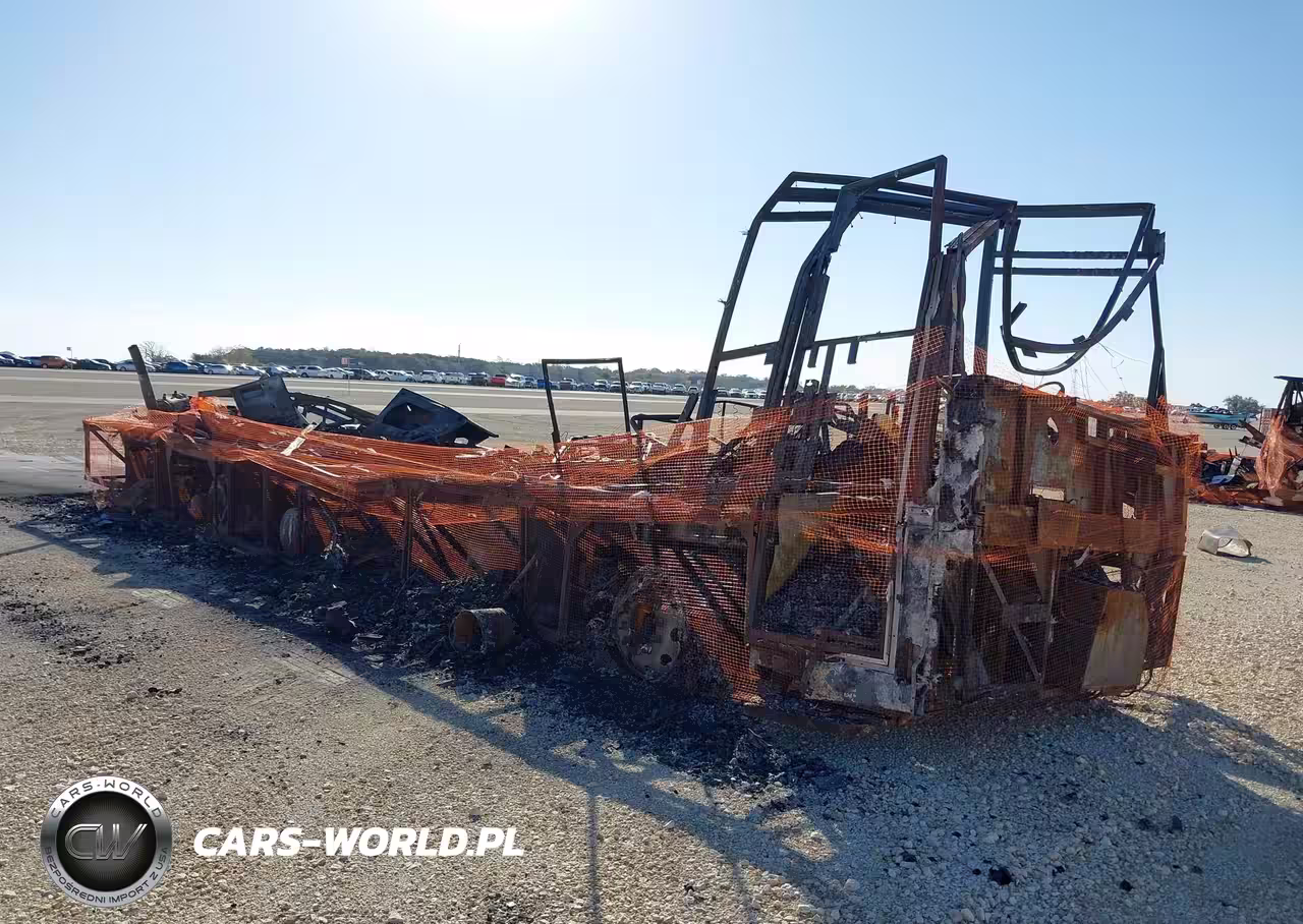 2001 Roadmaster Rail Dyanaster