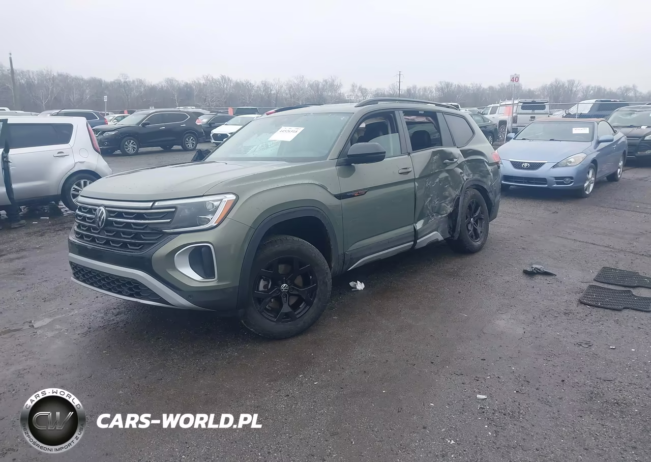2025 Volkswagen Atlas 2.0T Peak Edition VIN:1V2CR2CA4SC502321 - 2