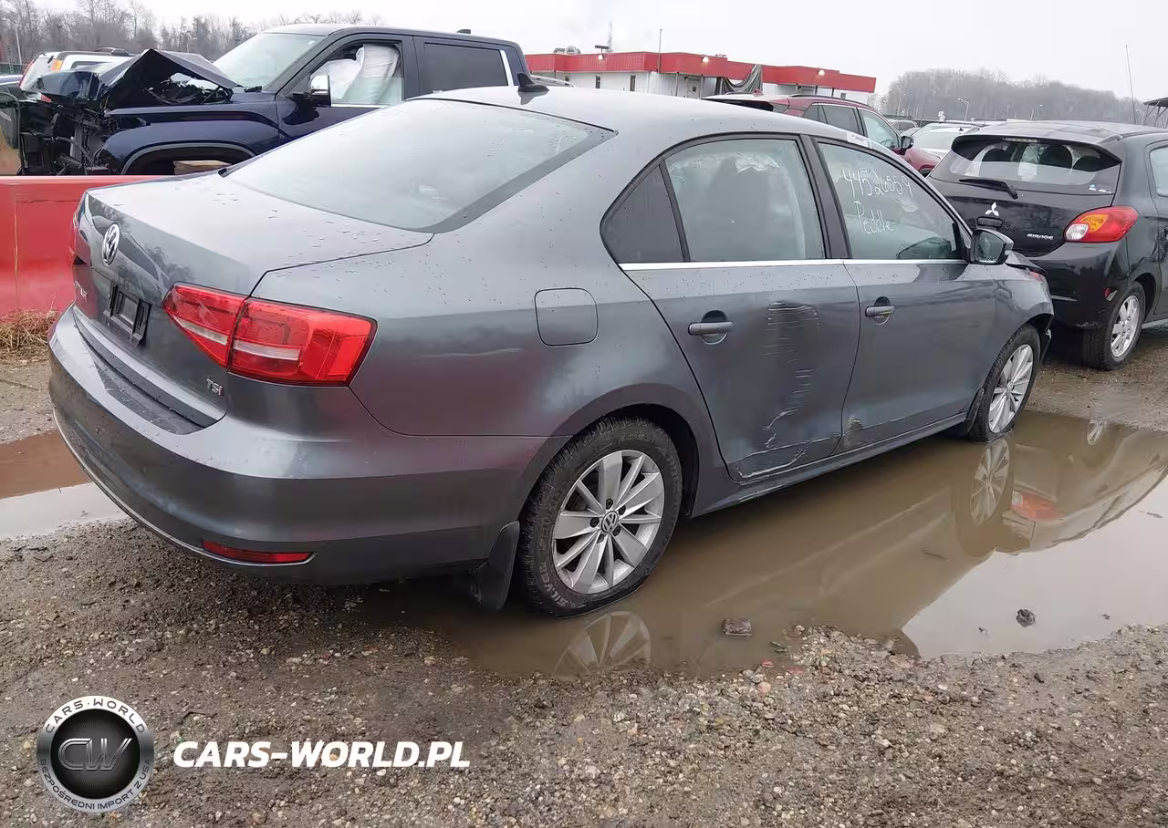 2015 Volkswagen Jetta 1.8T Se VIN:3VWD17AJXFM322355 - 4