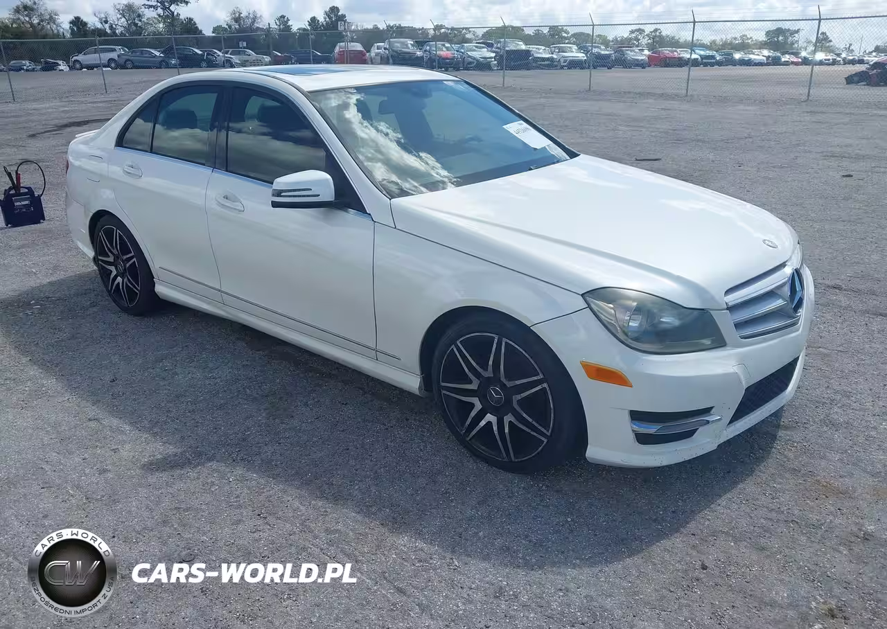 2013 Mercedes-Benz C 250 Sport