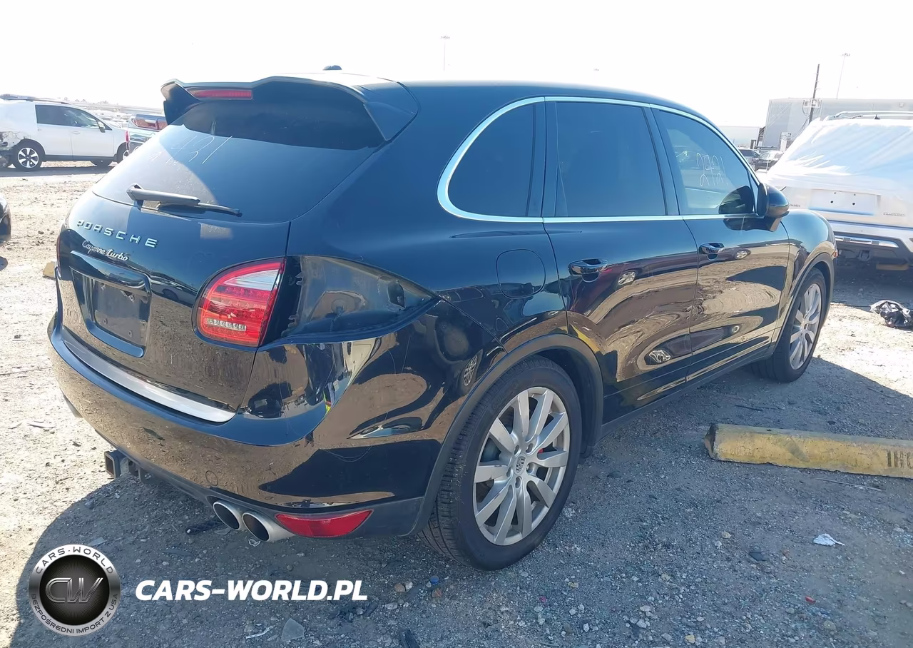 2011 Porsche Cayenne Turbo VIN:WP1AC2A2XBLA81323 - 4