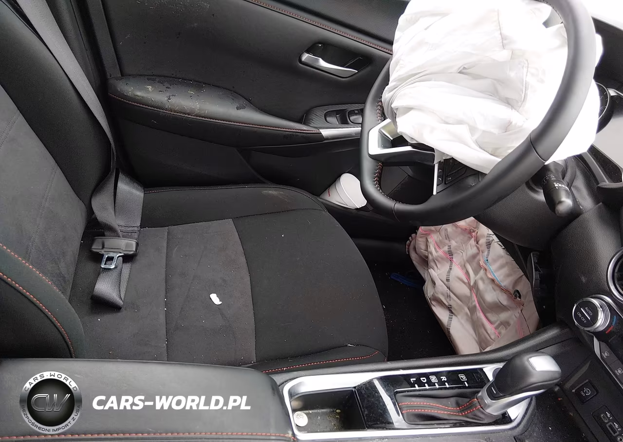 2025 Nissan Sentra Sr VIN:3N1AB8DV4SY365912 - 15
