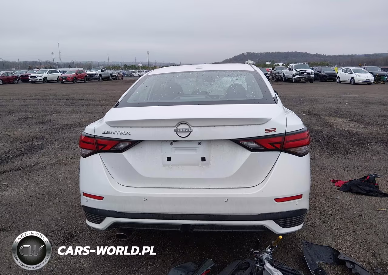 2025 Nissan Sentra Sr VIN:3N1AB8DV4SY365912 - 17