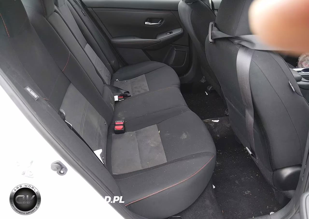 2025 Nissan Sentra Sr VIN:3N1AB8DV4SY365912 - 8