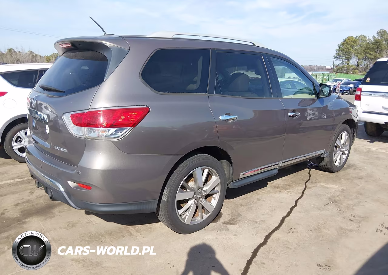 2014 Nissan Pathfinder Platinum-S-Sl-Sv VIN:5N1AR2MN0EC677921 - 4