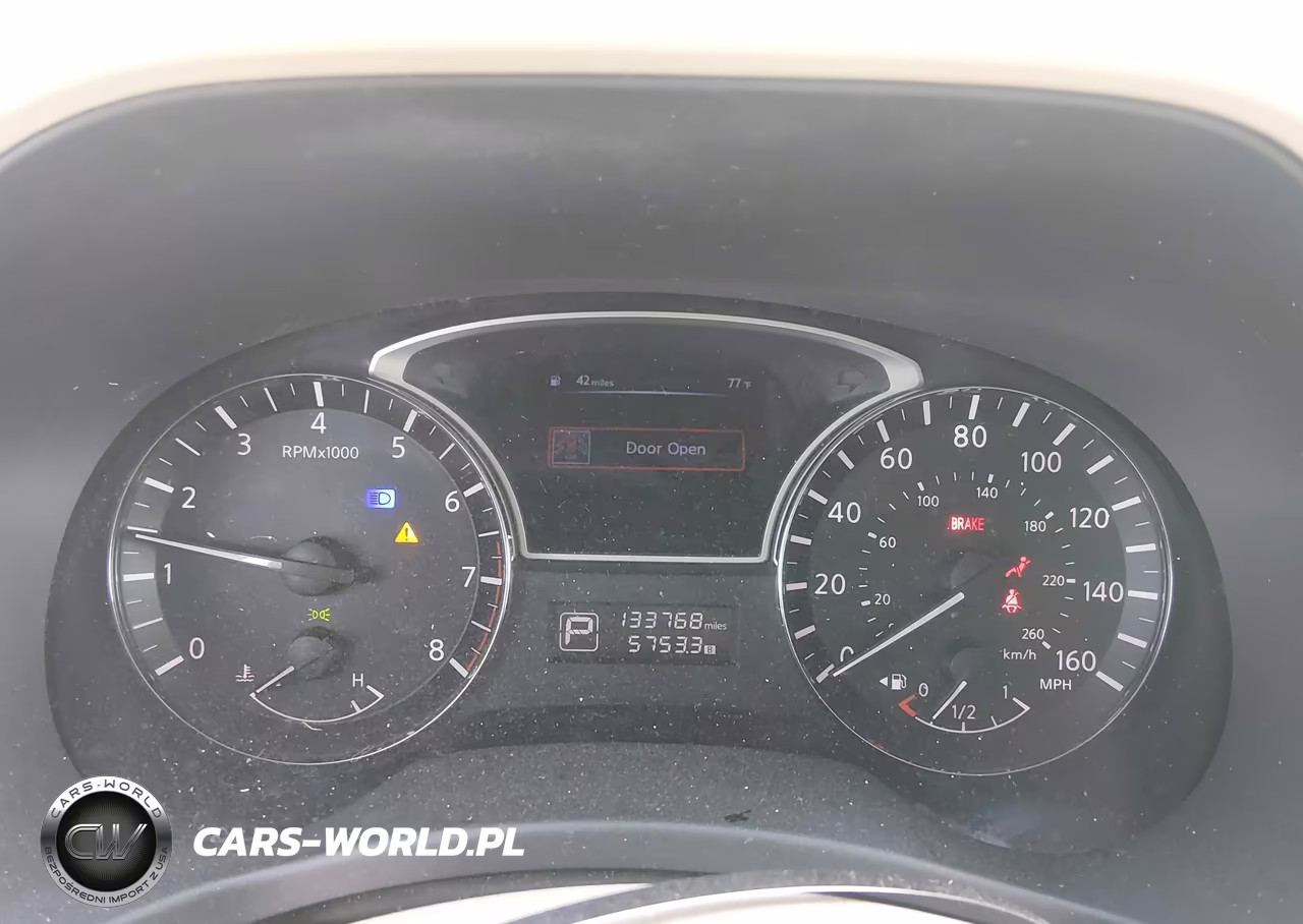 2014 Nissan Pathfinder Platinum-S-Sl-Sv VIN:5N1AR2MN0EC677921 - 7