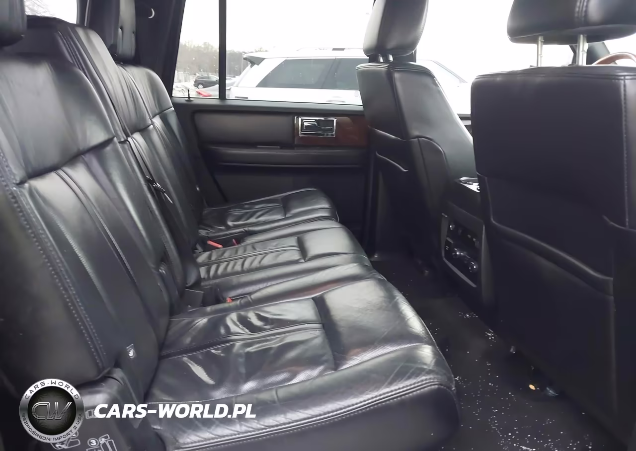2016 Lincoln Navigator L Select VIN:5LMJJ3JT9GEL08821 - 8
