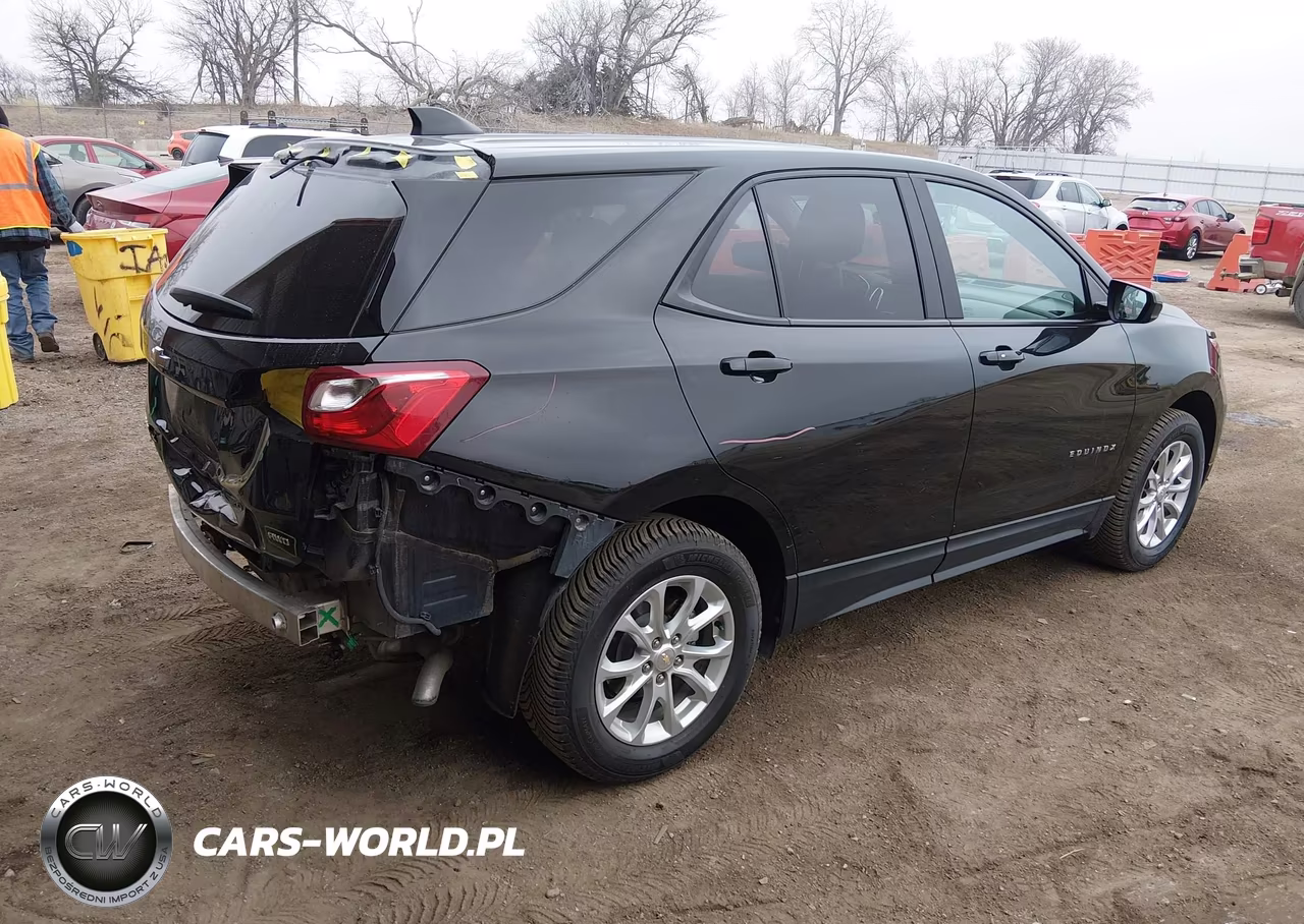 2021 Chevrolet Equinox Awd Ls VIN:2GNAXSEV3M6127443 - 4