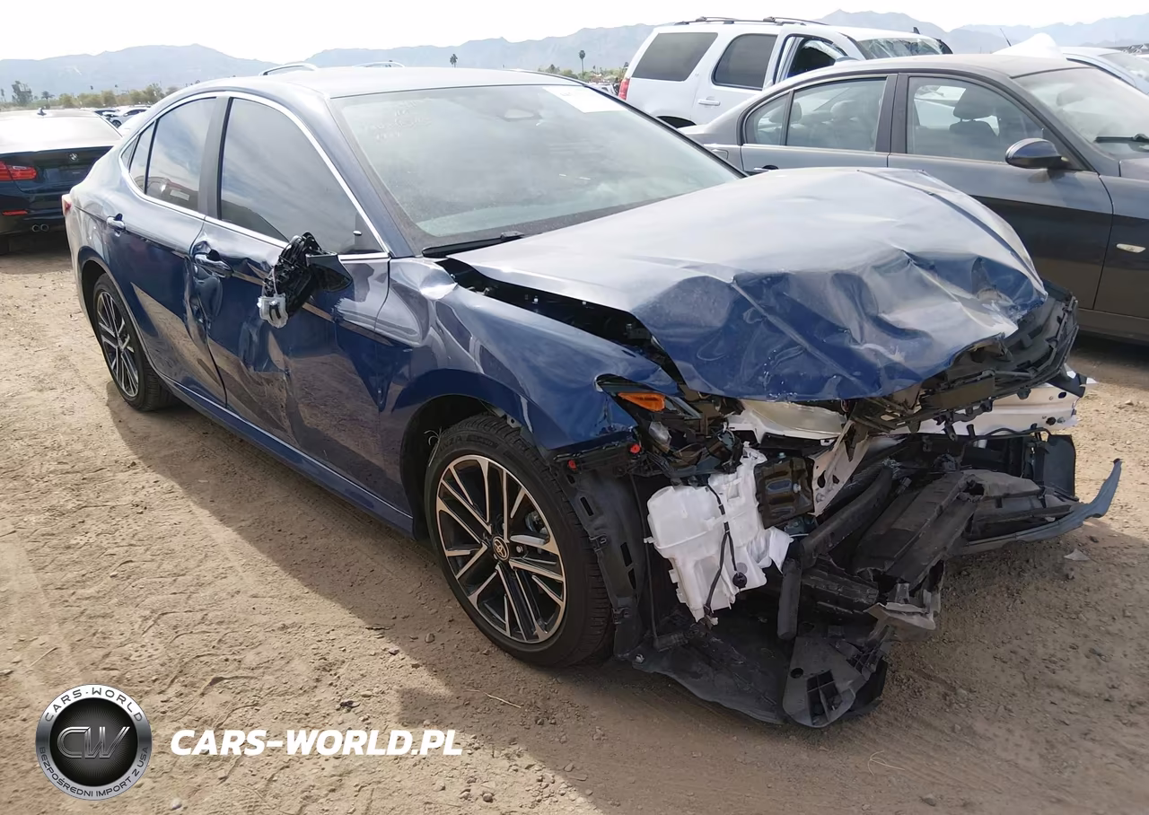 2025 Toyota Camry Xle – zdjęcie 1 z 15