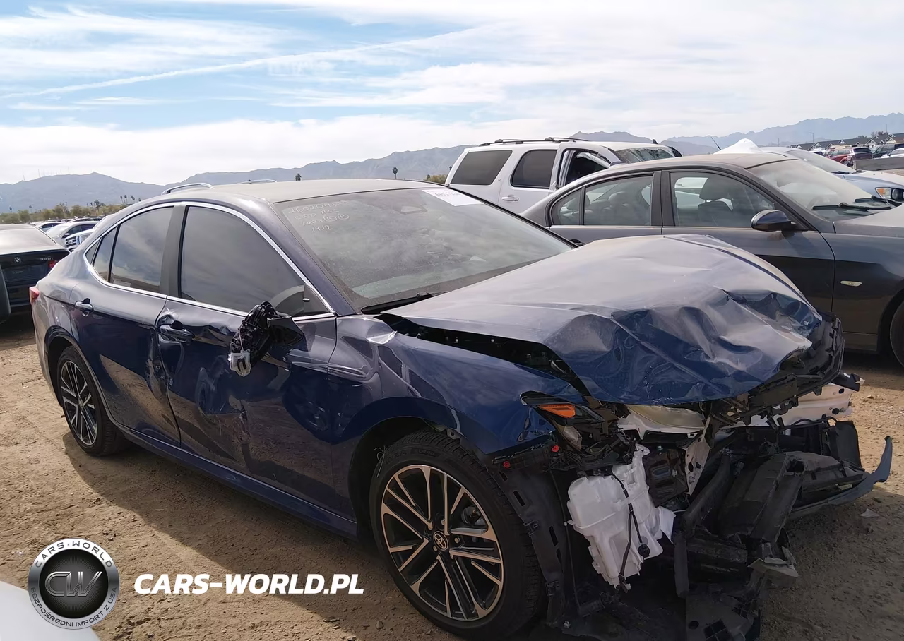 2025 Toyota Camry Xle VIN:4T1DAACK1SU051919 - 12