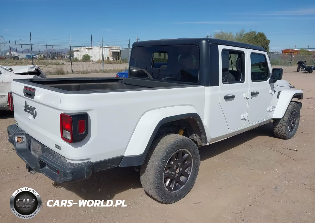 2022 Jeep Gladiator Overland 4X4 VIN:1C6HJTFG7NL139030 - 4