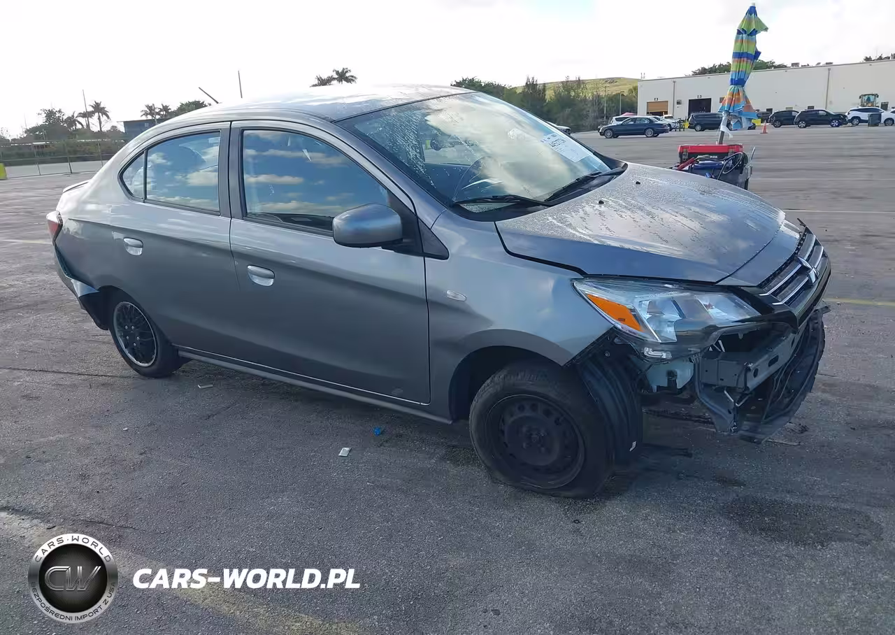 2023 Mitsubishi Mirage G4 Es