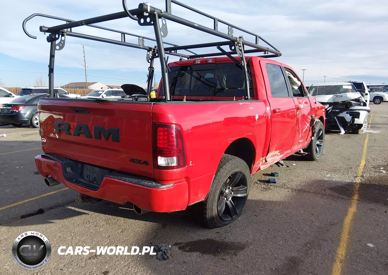 2017 Ram 1500 Night 4X4 5'7 Box VIN:1C6RR7MTXHS705275 - 4