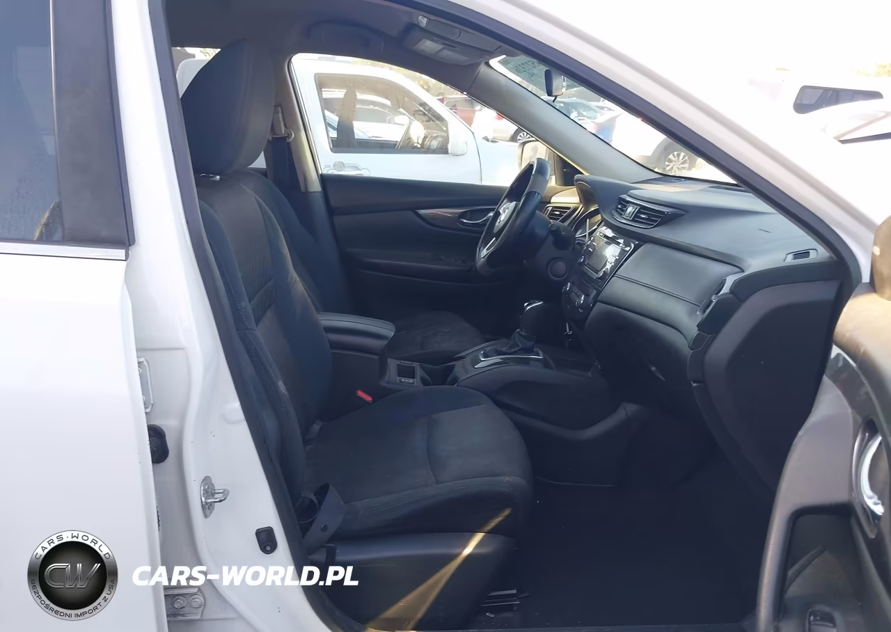 2017 Nissan Rogue Sv VIN:5N1AT2MT4HC740331 - 5