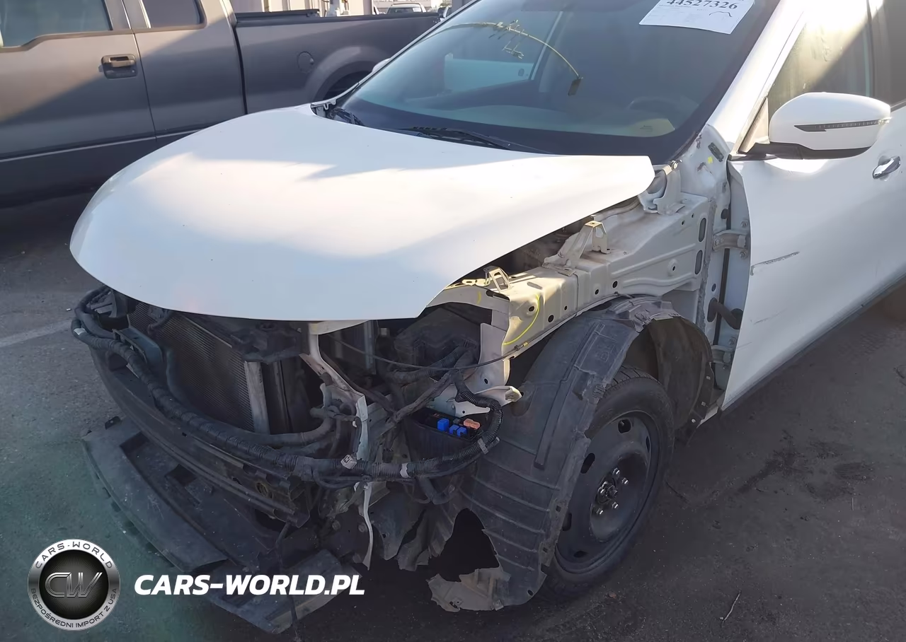 2017 Nissan Rogue Sv VIN:5N1AT2MT4HC740331 - 6