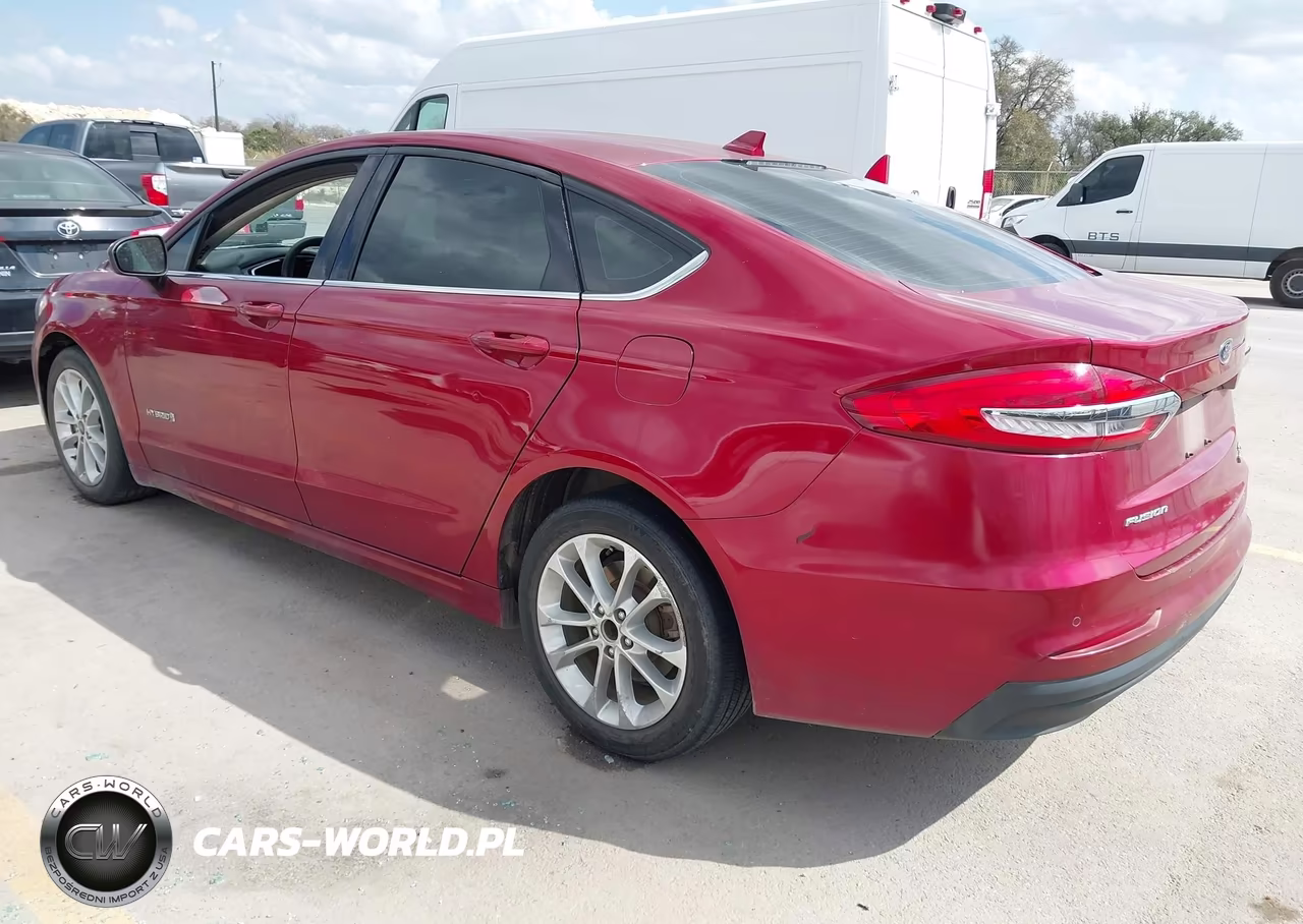 2019 Ford Fusion Hybrid Se VIN:3FA6P0LU7KR242037 - 3