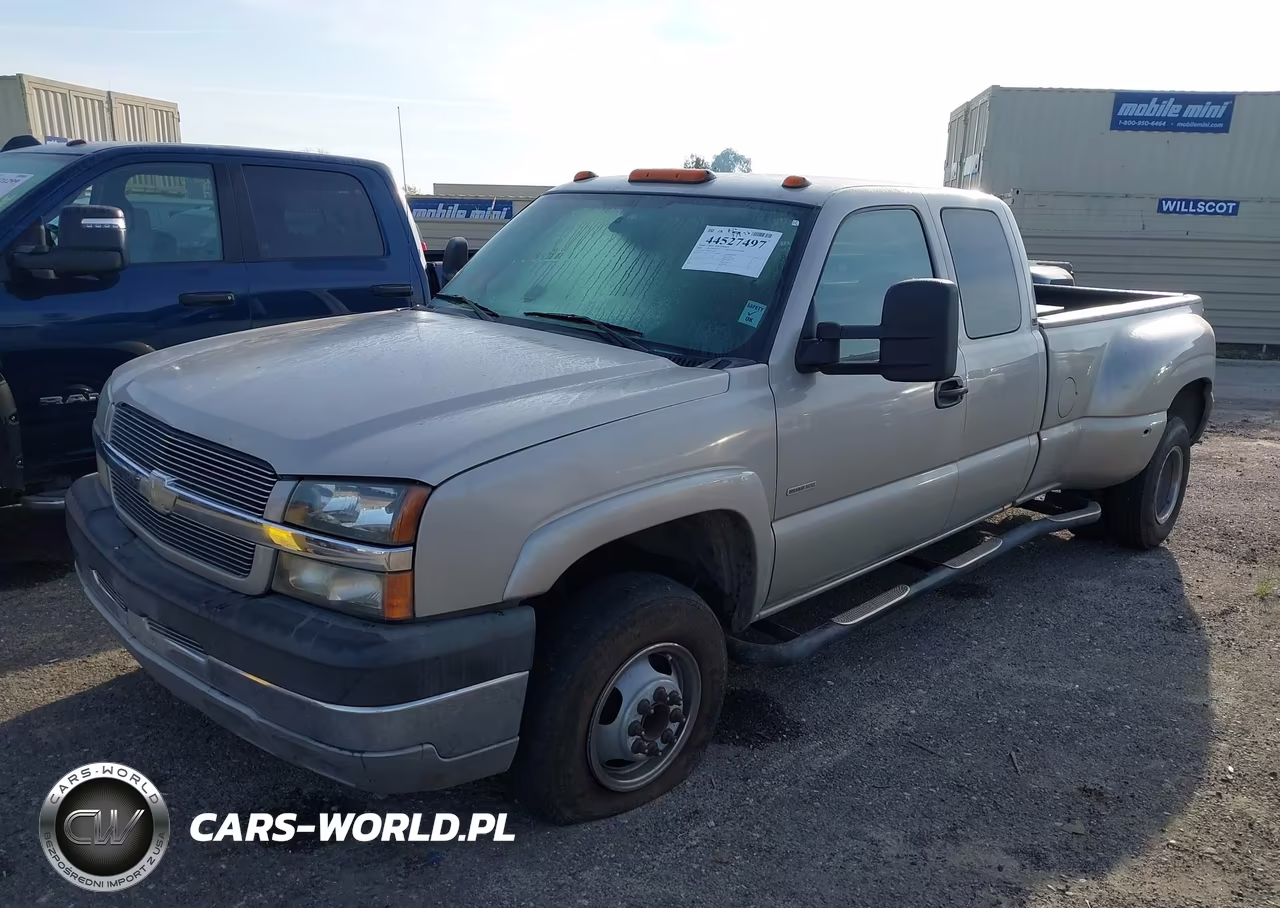 2004 Chevrolet Silverado 3500 Ls VIN:1GCJC39184E137124 - 2