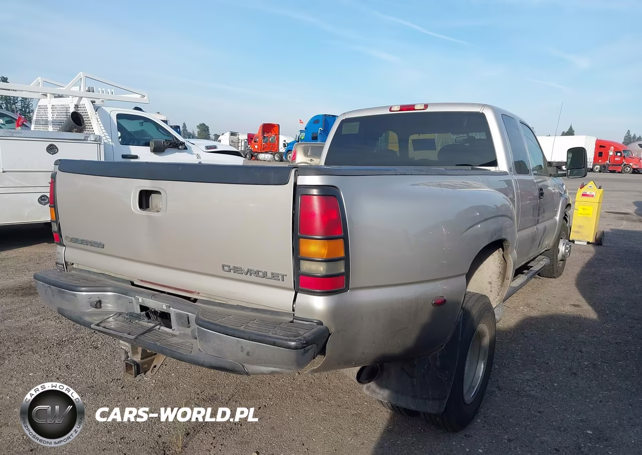 2004 Chevrolet Silverado 3500 Ls VIN:1GCJC39184E137124 - 4