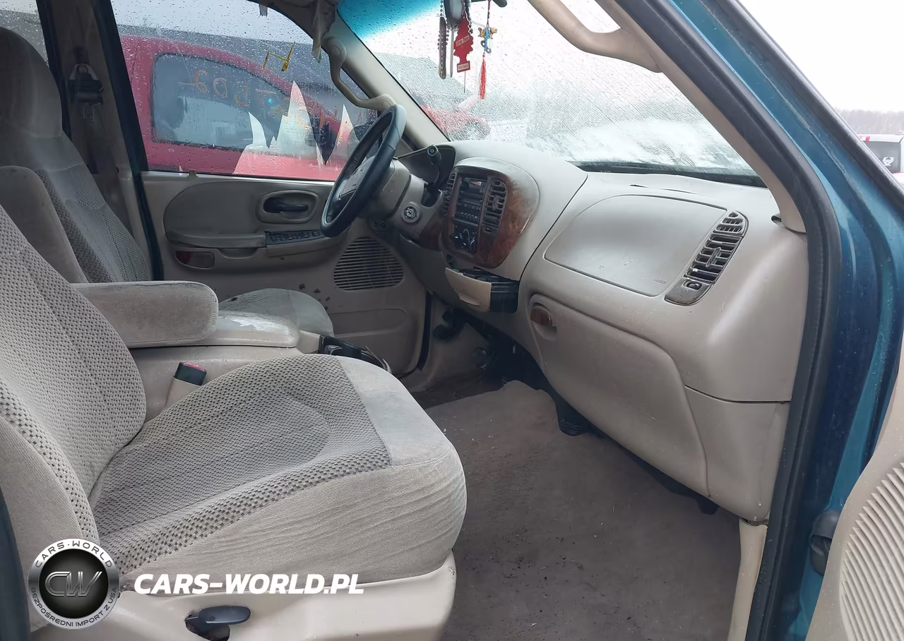 2001 Ford F-150 Harley-Davidson Edition-King Ranch Edition-Lariat-Xlt VIN:1FTRW07W61KF15154 - 5