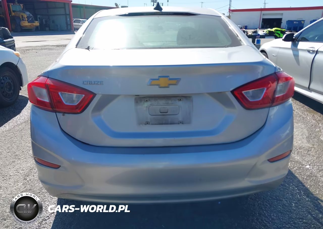 2018 Chevrolet Cruze Ls Auto VIN:1G1BC5SM8J7172257 - 16