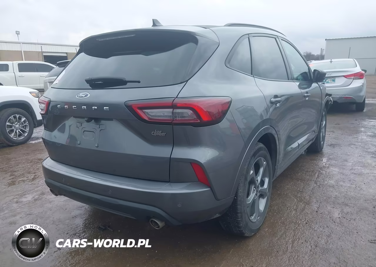 2023 Ford Escape St-Line VIN:1FMCU0MN5PUB30233 - 4