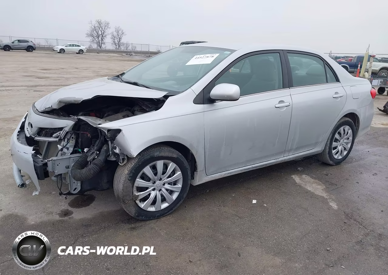 2013 Toyota Corolla Le VIN:2T1BU4EE2DC064304 - 2